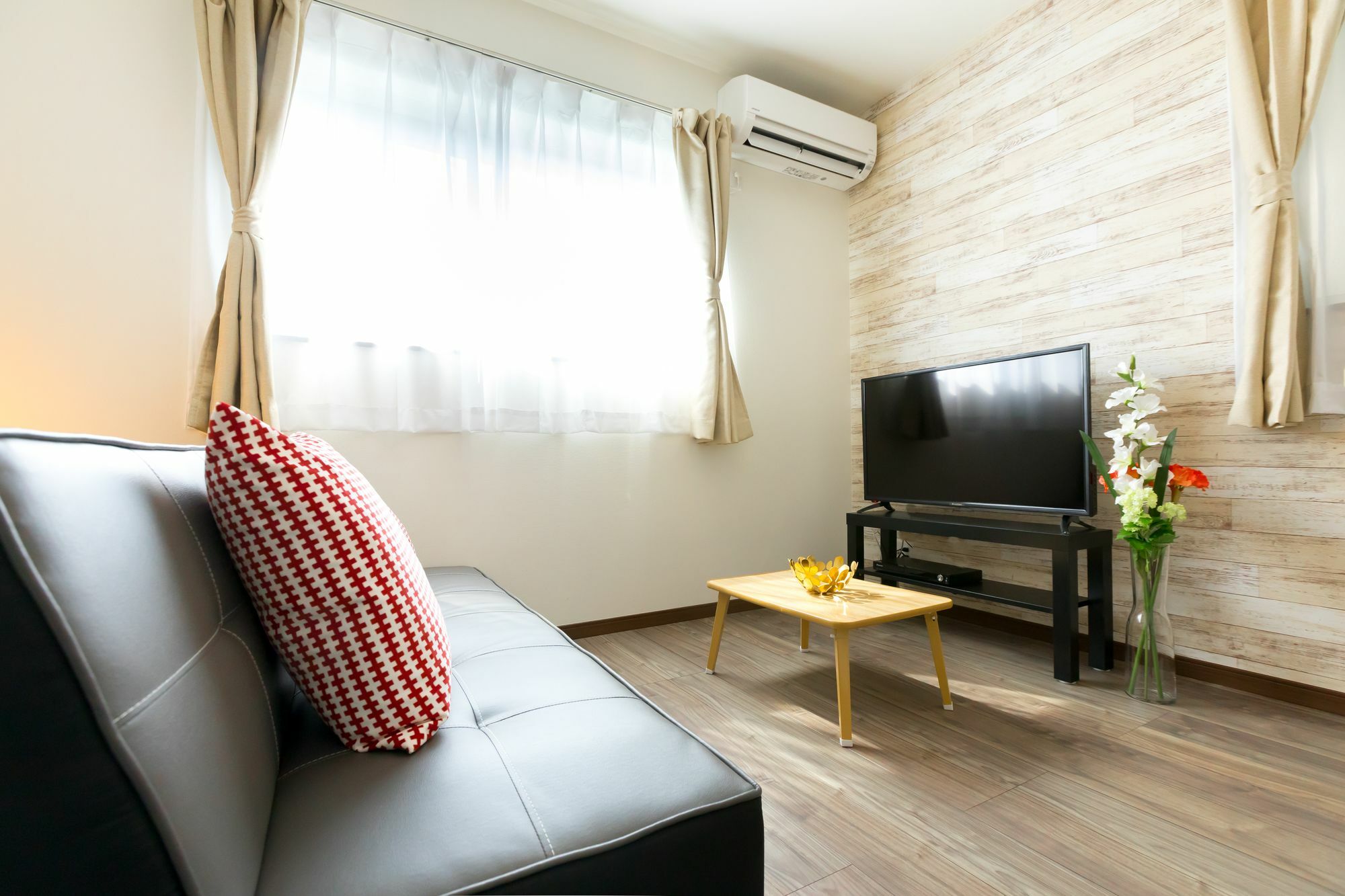 Villa Corlux Osaka Exterior foto
